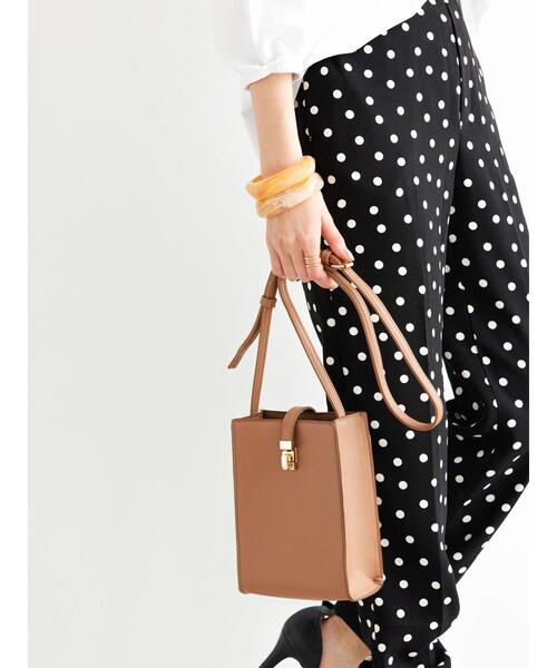 AMERICAN HOLIC（アメリカンホリック）の「ミニスクエアショルダーバッグ（ショルダーバッグ・レディース・ベージュ/ブラック・FREE）」の8枚目の写真