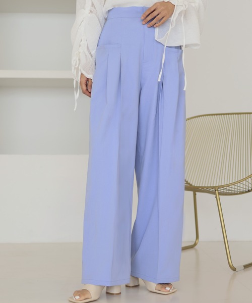 hellam（へラム）の「ワイドタックパンツ（スラックス・レディース・アイボリー/イエロー/ブラック/ブルー/グレー・FREE）」の4枚目の写真