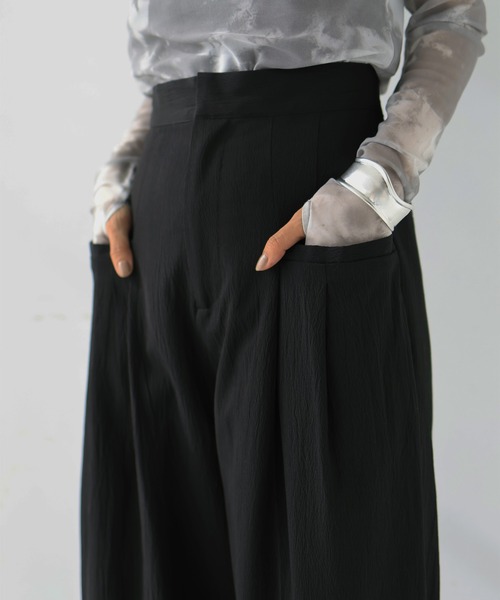 hellam（へラム）の「ワイドタックパンツ（スラックス・レディース・アイボリー/イエロー/ブラック/ブルー/グレー・FREE）」の12枚目の写真