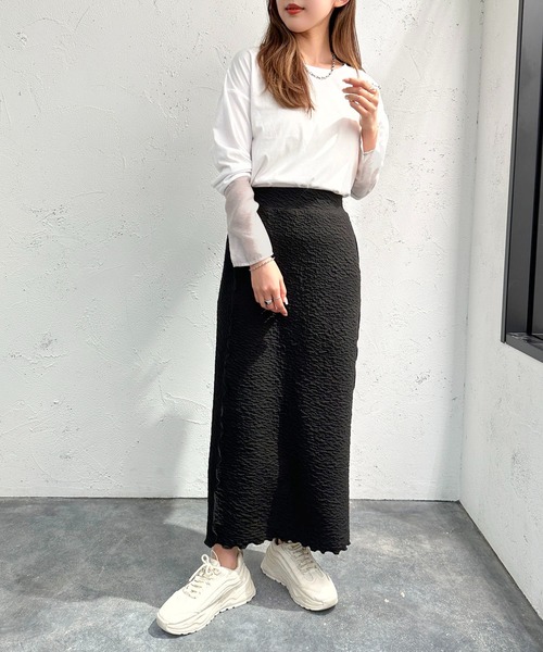 apres jour mignon(アプレジュールミニョン)の「袖シアー切り替えトップス【ZOZOTOWN限定アイテム】(Tシャツ/カットソー・レディース・ナチュラル/ブラック/オフホワイト・X-LARGE/フリー)」の9枚目の写真