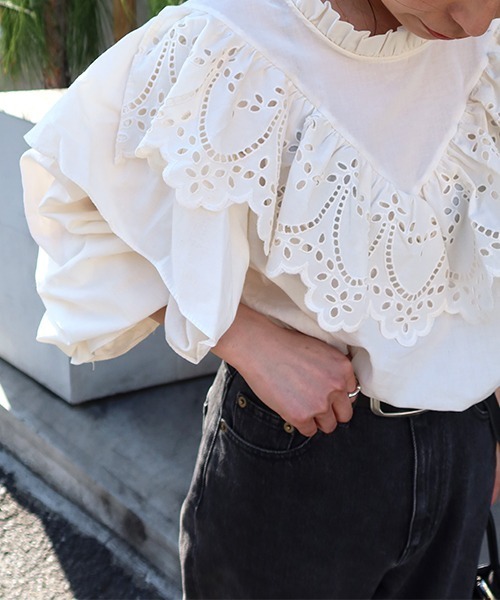 CREDONA（クレドナ）の「レースフリルカラーBL（シャツ/ブラウス・レディース・ブラック/アイボリー・FREE）」の6枚目の写真
