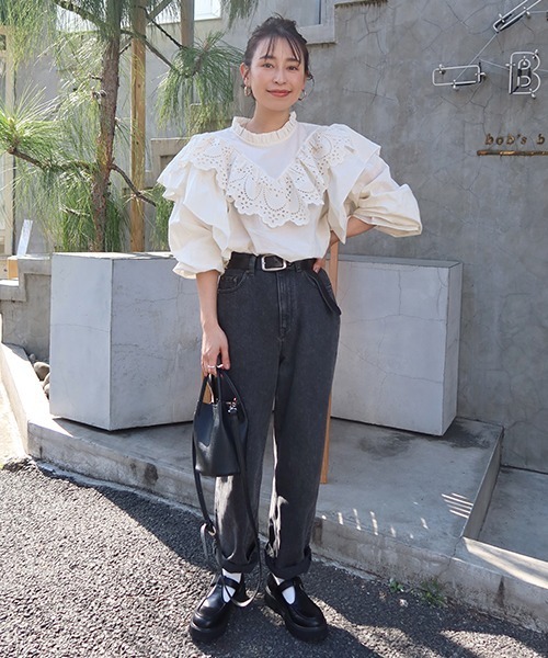 CREDONA（クレドナ）の「レースフリルカラーBL（シャツ/ブラウス・レディース・ブラック/アイボリー・FREE）」の8枚目の写真