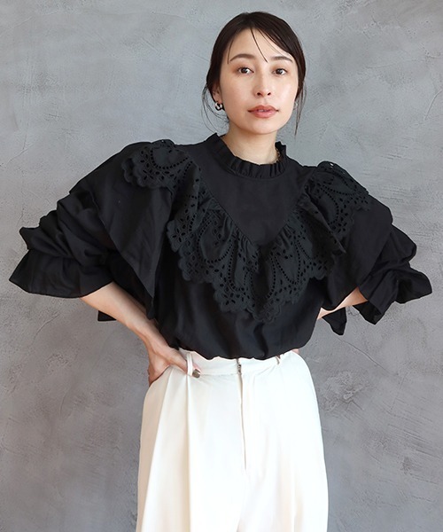 CREDONA（クレドナ）の「レースフリルカラーBL（シャツ/ブラウス・レディース・ブラック/アイボリー・FREE）」の12枚目の写真