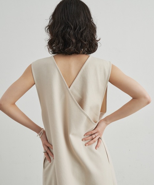 Aunt Marie's(アントマリーズ)の「リネンライクジレ ワンピース / 高身長向けサイズ展開有(ワンピース・レディース・ブラック/ベージュ・FREE/MT)」の6枚目の写真