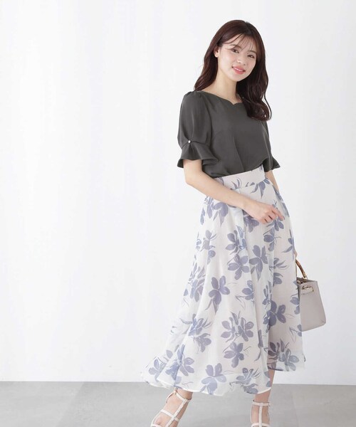 PROPORTION BODY DRESSING（プロポーションボディドレッシング