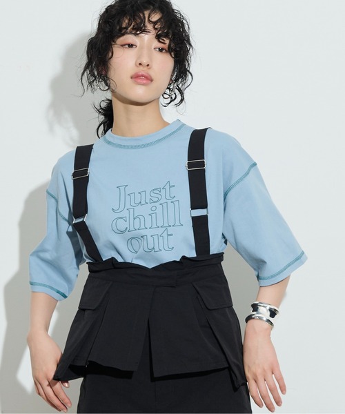 THE YOn(ザヨン)の「“Just Chill Out”配色ステッチプリントTシャツ(Tシャツ/カットソー・レディース・アイボリー/サックスブルー/チャコールグレー・FREE)」の5枚目の写真