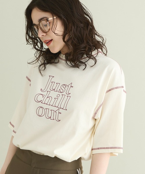 THE YOn(ザヨン)の「“Just Chill Out”配色ステッチプリントTシャツ(Tシャツ/カットソー・レディース・アイボリー/サックスブルー/チャコールグレー・FREE)」の10枚目の写真