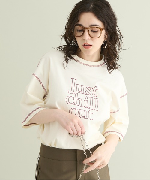THE YOn(ザヨン)の「“Just Chill Out”配色ステッチプリントTシャツ(Tシャツ/カットソー・レディース・アイボリー/サックスブルー/チャコールグレー・FREE)」の8枚目の写真