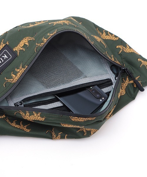 チチカカ（チチカカ）の「KIU　ボディバッグ（ボディバッグ/ウエストポーチ・レディース・その他4・FREE）」の17枚目の写真