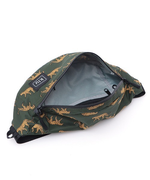 チチカカ（チチカカ）の「KIU　ボディバッグ（ボディバッグ/ウエストポーチ・レディース・その他4・FREE）」の14枚目の写真