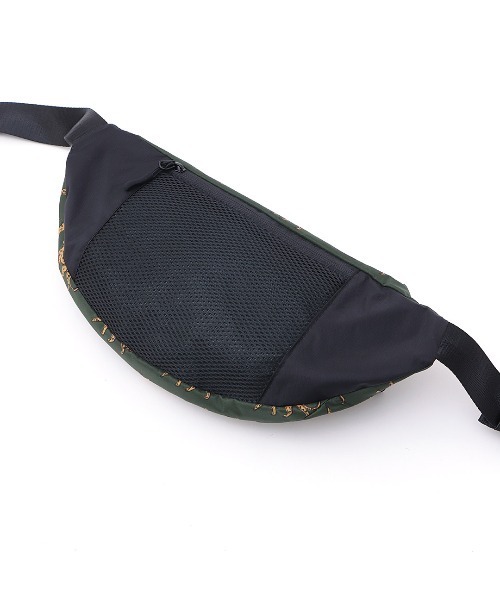 チチカカ（チチカカ）の「KIU　ボディバッグ（ボディバッグ/ウエストポーチ・レディース・その他4・FREE）」の12枚目の写真