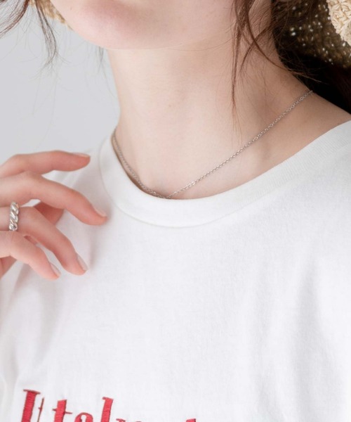 WEGO（ウィゴー）の「WEGO/ロゴデザインTシャツ（Tシャツ/カットソー・レディース・オフホワイト/ブラック/ホワイト系その他/ホワイト・FREE）」の9枚目の写真