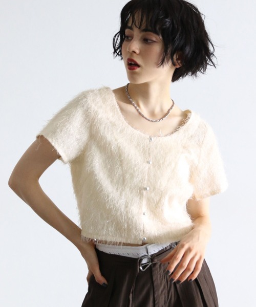 PAGEBOY(ページボーイ)の「ラメフェザーショートTOPS(Tシャツ/カットソー・レディース・オフホワイト/ブラック/アイボリー・FREE)」の9枚目の写真