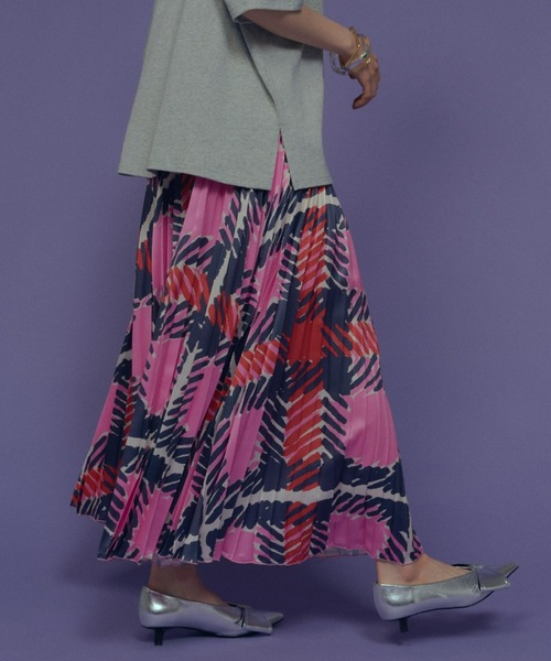 manana suerte(マニャーナスエルテ)の「vintageプリントプリーツスカート(スカート・レディース・オレンジ/ミント/ピンク/ブラック・FREE)」の12枚目の写真