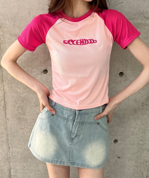 GLAMOROUS JANE(グラマラスジェーン)の「ラグラン配色ロゴ刺繍ちびTシャツ(Tシャツ/カットソー・レディース・ブルー/ピンク/グリーン・FREE)」の9枚目の写真
