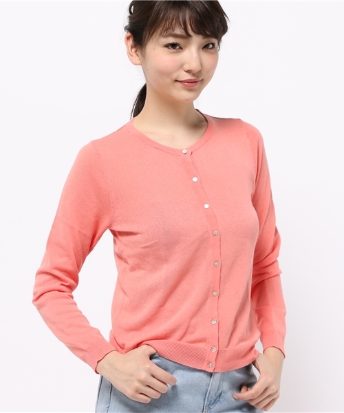 earth music&ecology（アースミュージックアンドエコロジー）の「【自宅で洗濯OK!】ウォッシャブル長袖カーディガン（カーディガン/ボレロ・レディース・ピンク/レッド/グリーン/LT.Gray/ブルー/オフホワイト/ブラック/ブルーグリーン/オレンジ/ロイヤルブルー/ネイビー/イエロー・SMALL/MEDIUM）」の9枚目の写真