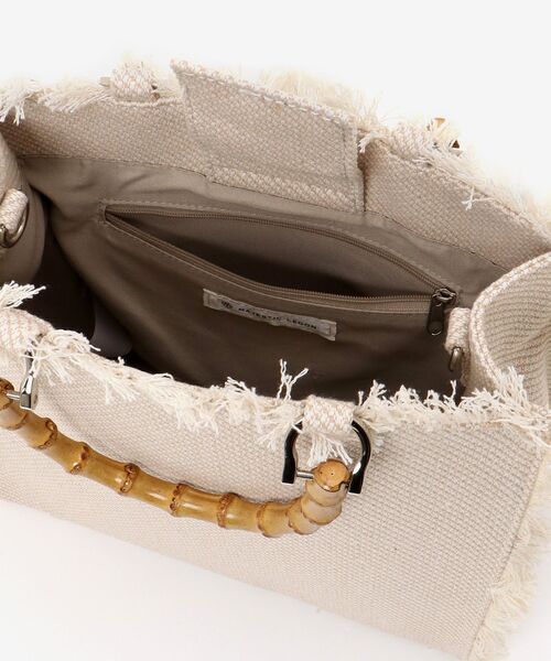 MAJESTIC LEGON（マジェスティックレゴン）の「バンブーハンドルフリンジバッグ（ハンドバッグ・レディース・ブラック系その他/ホワイト系その他2・FREE）」の9枚目の写真