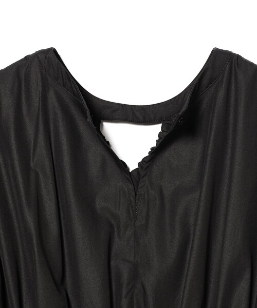 Ray BEAMS（レイビームス）の「Ray BEAMS / カットアウト パフスリーブ ワンピース（ワンピース・レディース・ブラック/ライトブルー・1/0）」の18枚目の写真