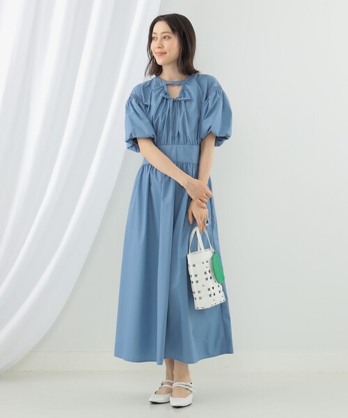 Ray BEAMS（レイビームス）の「Ray BEAMS / カットアウト パフスリーブ ワンピース（ワンピース・レディース・ブラック/ライトブルー・1/0）」の13枚目の写真