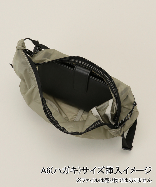 plage(プラージュ)の「【COBMASTER/コブマスター】COB BANANA ショルダーバッグ(ショルダーバッグ・レディース・ホワイト/ライトグレー・FREE)」の14枚目の写真