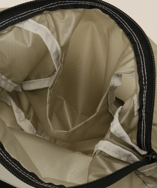 plage(プラージュ)の「【COBMASTER/コブマスター】COB BANANA ショルダーバッグ(ショルダーバッグ・レディース・ホワイト/ライトグレー・FREE)」の13枚目の写真