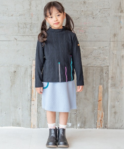 RAGMART（ラグマート）の「ケーブルニットハイネックTシャツ（Tシャツ/カットソー・キッズ・ブルー/アイボリー/ブラック/ピンク・95cm/90cm/80ｃｍ）」の11枚目の写真