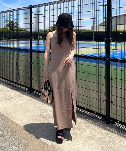 non-hedge（ノンヘッジ）の「スリットロングキャミワンピース（ワンピース・レディース・ブラック/ベージュ/チャコール/モカ・F）」の21枚目の写真