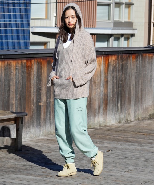 roial(ロイアル)の「HOODIE/ROIAL(ロイアル)ペールトーンデザインリラックスフィット長袖メキシカンニットパーカー(パーカー・レディース・モカ/オフホワイト/コーラルピンク/ネイビー・SMALL/MEDIUM)」の22枚目の写真