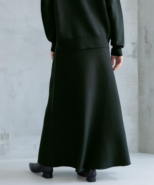 LAKOLE（ラコレ）の「12GカシミヤタッチフレアWジャガードスカート / 963509（スカート・レディース・ライトグレー/ブラウン/チャコールグレー・SMALL/MEDIUM）」の5枚目の写真