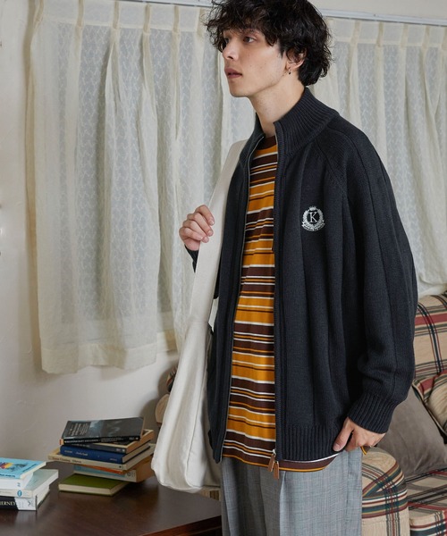 MONO-MART LADY'S（モノマートレディース）の「ワンポイントエンブレム刺繍ドライバーズニット（カーディガン/ボレロ・レディース・ネイビー/ブラウン/アイボリー/カーキ・FREE）」の14枚目の写真