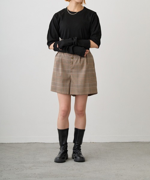 Loco Ocean(ロコオーシャン)の「パフスリーブアームカバー付きシャギー風ニットセット(ニット/セーター・レディース・ホワイト/ブラック・FREE)」の12枚目の写真