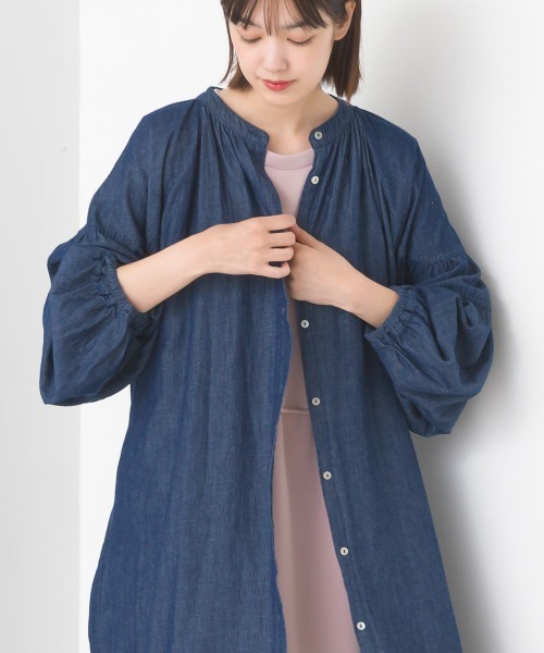 OMNES（オムネス）の「シャンブレー袖ボリュームシャツワンピース（ワンピース・レディース・インディゴブルー/ブルー系その他・FREE）」の9枚目の写真