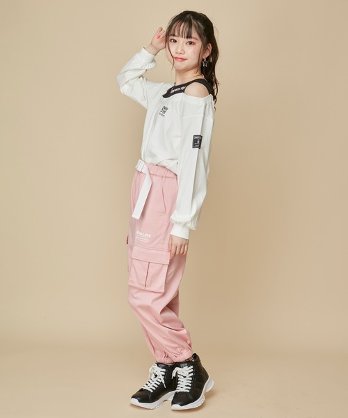 JENNI love(ジェニィラブ)の「【セットアップ対応】【ストレッチ素材】【ウエスト調整可能】アクティブトラックパンツ(カーゴパンツ・キッズ・ブラック/サックスブルー/ピンク・140cm/150cm/160cm/130cm)」の15枚目の写真