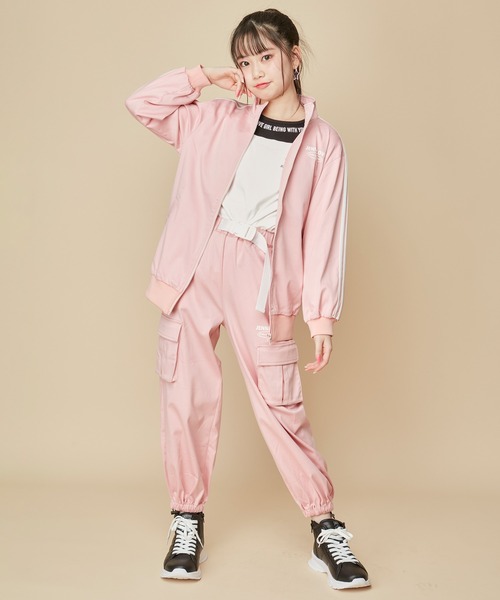 JENNI love(ジェニィラブ)の「【セットアップ対応】【ストレッチ素材】【ウエスト調整可能】アクティブトラックパンツ(カーゴパンツ・キッズ・ブラック/サックスブルー/ピンク・140cm/150cm/160cm/130cm)」の17枚目の写真
