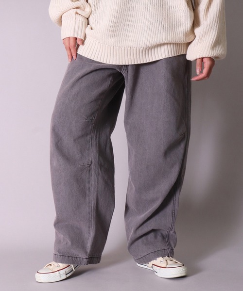 BAYBLO（ベイブロ）の「(BB)【ユニセックス】イージーウエスト デニム ワイドパンツ（デニムパンツ・メンズ・ブラック/スミクロ/ブルー系その他/ブラック系その他/ライトインディゴブルー/インディゴブルー・MEDIUM/X-LARGE/LARGE）」の3枚目の写真