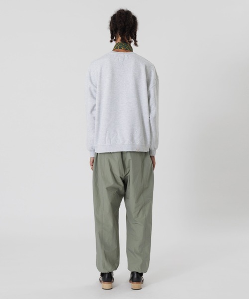 SASQUATCHfabrix.(サスクワァッチファブリックス)の「“PINUP GIRL” SAVAGE SWEATSHIRT(スウェット・メンズ・アッシュグレー/ホワイト・L/XL)」の5枚目の写真