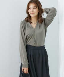 高身長　Vネックブラウス　（トールサイズ）