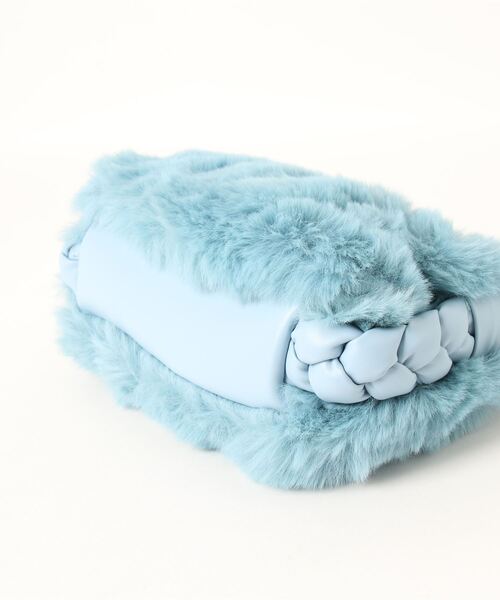 LA VORAGINE（ラ ヴォラジネ）の「ファーハンドバッグ（ハンドバッグ・レディース・ピンク/アイボリー/キャメル/ブルー・FREE）」の5枚目の写真