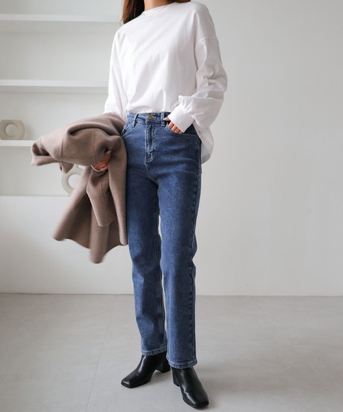 evernavy(エバーネイビー)の「ストレッチ裏微起毛ストレートデニムパンツ(デニムパンツ・レディース・ブルー・L/M)」の2枚目の写真