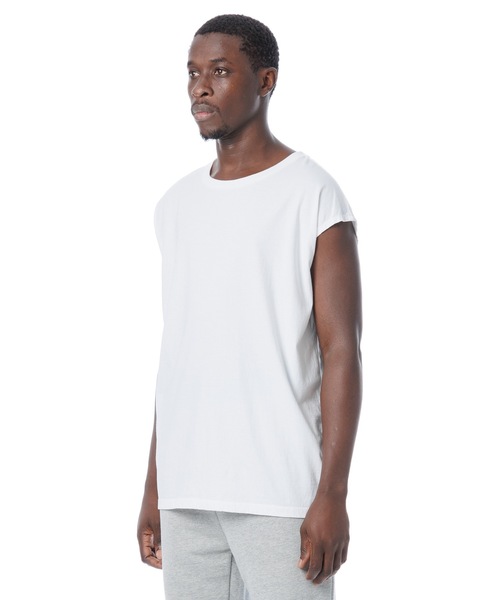 DAILY STANDARD by SANDINISTA（デイリースタンダードバイサンディニスタ）の「Cadet Easy Fit Sleeveless Tee / イージフィットスリーブレストップ（Tシャツ/カットソー・メンズ・ブラック/ヘザーグレー/チャコール/ホワイト・LARGE/MEDIUM/SMALL）」の5枚目の写真