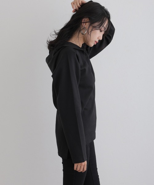 ElegChic(エレグシック)の「Vネックスムースパーカー(パーカー・レディース・ブラック/チャコールグレー/杢グレー・4L~5L/LL~3L/M~L)」の5枚目の写真