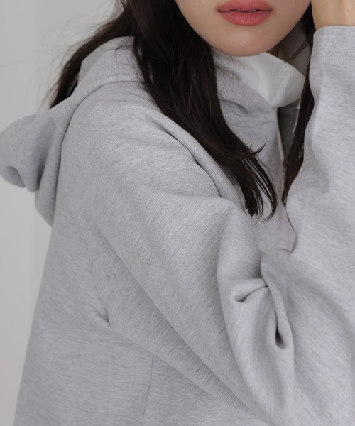 ElegChic(エレグシック)の「Vネックスムースパーカー(パーカー・レディース・ブラック/チャコールグレー/杢グレー・4L~5L/LL~3L/M~L)」の17枚目の写真