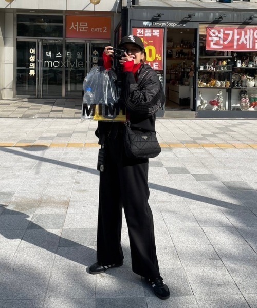 AMAIL(アマイル)の「Suspenders wide pants(その他パンツ・レディース・ブラック/ブラウン・FREE)」の12枚目の写真
