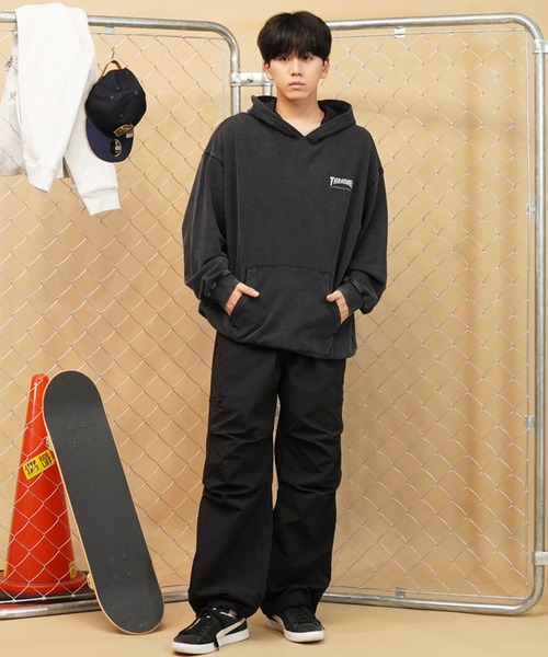 THRASHER（スラッシャー）の「【ムラサキスポーツ別注】THRASHER/スラッシャー プルオーバーパーカー ボックスシルエット カスレプリント THM-24ASHD01（パーカー・メンズ・ブラック系その他/ブラック系その他3/ブラック系その他2・M/L/XL）」の13枚目の写真