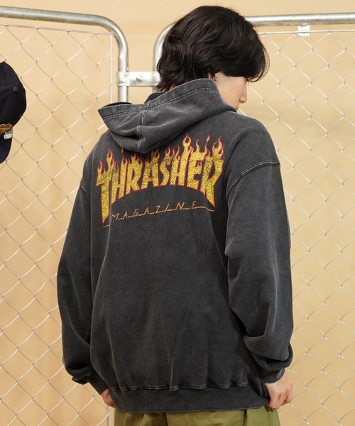 THRASHER（スラッシャー）の「【ムラサキスポーツ別注】THRASHER/スラッシャー プルオーバーパーカー ボックスシルエット カスレプリント THM-24ASHD01（パーカー・メンズ・ブラック系その他/ブラック系その他3/ブラック系その他2・M/L/XL）」の6枚目の写真