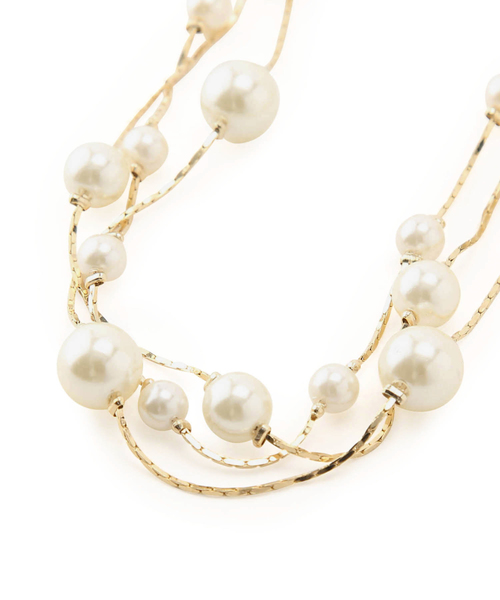 ROPE' PICNIC（ロペピクニック）の「飛ばしパール3連ショートネックレス（ネックレス・レディース・シルバー/ゴールド・FREE）」の6枚目の写真