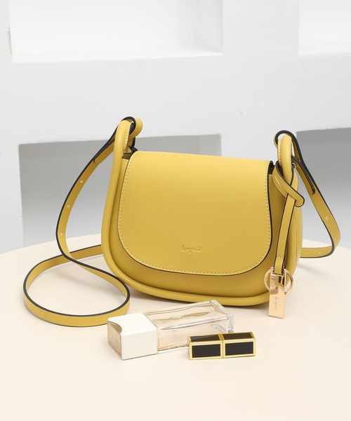 Ungrid（アングリッド）の「【Ungrid/アングリッド】【WEB限定商品】　キーリング付き マイクロミニショルダーバッグ（ショルダーバッグ・レディース・ブラック/アイボリー/オリーブ/シルバー/ベージュ/イエロー・FREE）」の5枚目の写真