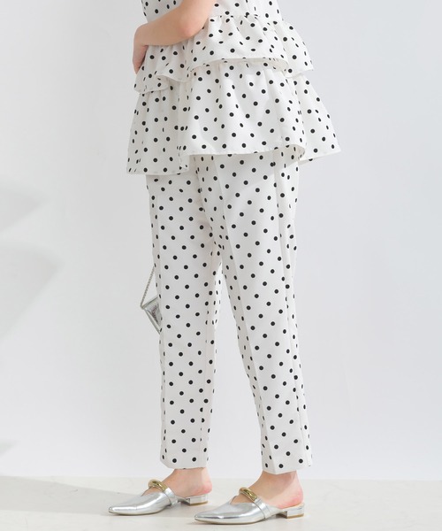 PICCIN PERLA（ピッチンペルラ）の「【セットアップ可能】フロッキードットセンタープレスパンツ（スラックス・レディース・オフホワイト/ベージュ/ブラック/グレー/ネイビー・M/S/XS/L/XXS）」の9枚目の写真