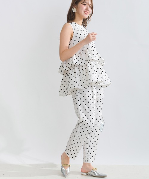 PICCIN PERLA（ピッチンペルラ）の「【セットアップ可能】フロッキードットセンタープレスパンツ（スラックス・レディース・オフホワイト/ベージュ/ブラック/グレー/ネイビー・M/S/XS/L/XXS）」の11枚目の写真