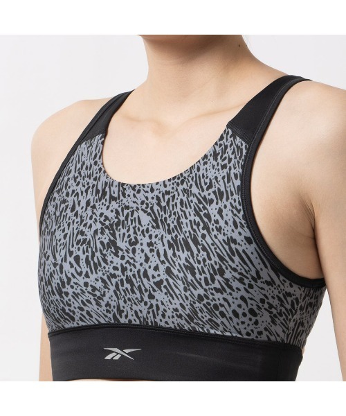 Reebok（リーボック）の「ランニング ブラトップ / RUNNING AOP BRA TOP（スポーツブラ・レディース・ブルーグレー/ブラック・X-SMALL/SMALL/MEDIUM/LARGE/X-LARGE/XX-LARGE）」の10枚目の写真